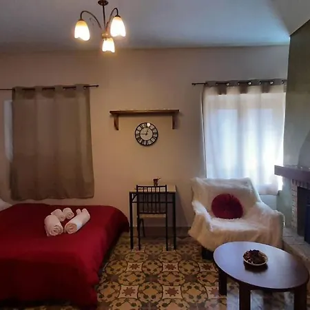 Apartment ορεινό καταφύγιο παρνασσού 2 Amfiklia